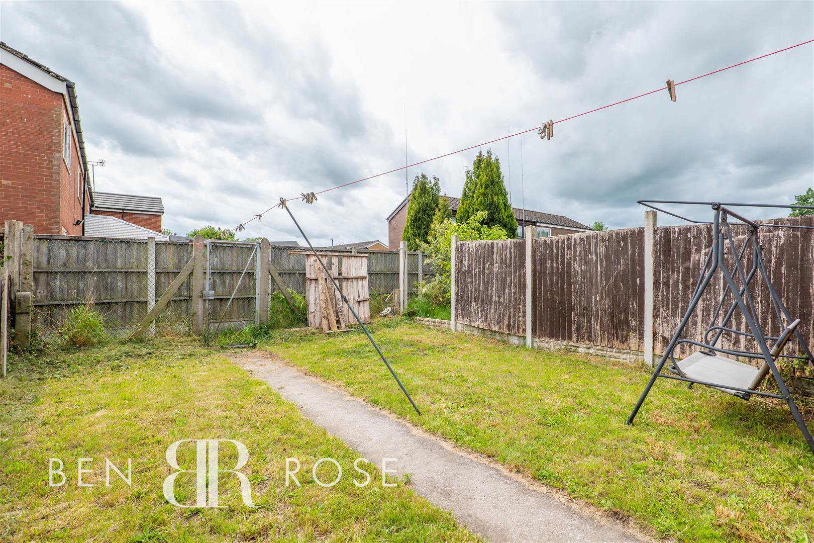 3 bed property in Glover Close, Leyland